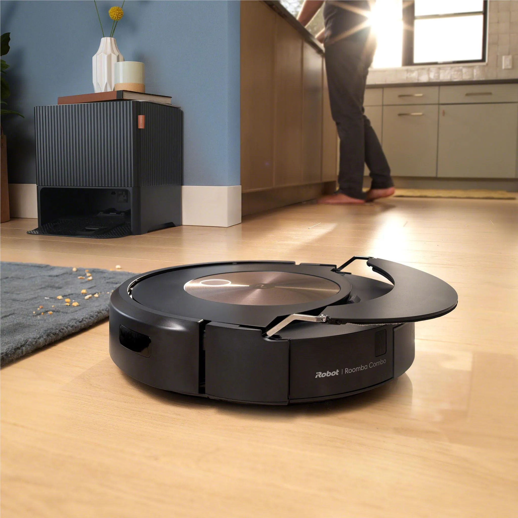 iRobot Roomba Combo J9  Robot Vacuum & Mop